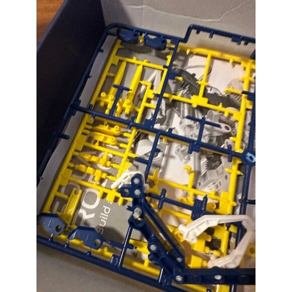 STEM solar robot build and learn - Picture 5 of 10